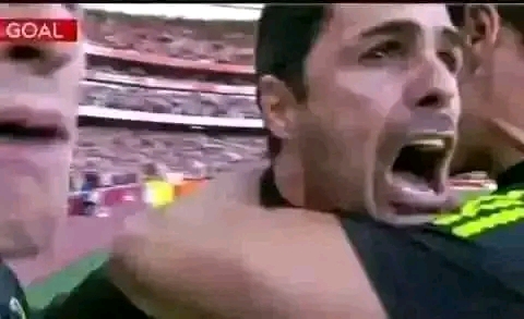 Hand don finally touch me