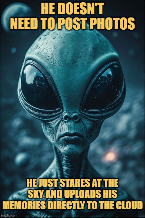 Social media pro alien man  meme